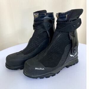 Salewa Ortles Colour Boots Mens Size 9 Hiking Lightweight Waterproof Black